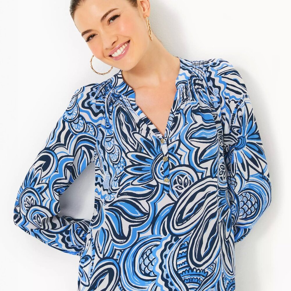 New Lilly Pulitzer Elsa Silk Top, Resort White Give It A Whirl, Size M, L